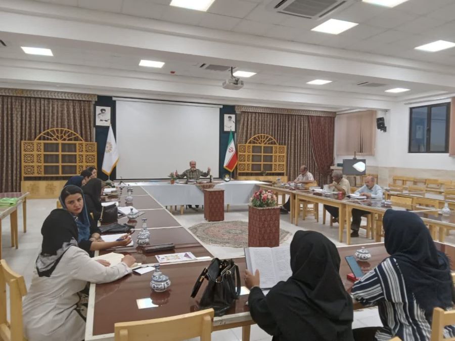 کارگاه تاریخ بیهقی ، یکشنبه ها ساعت 18